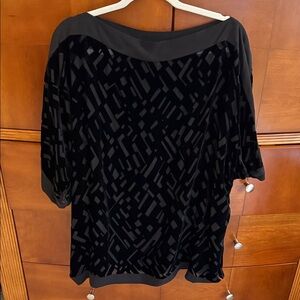 Eileen Fisher Black Geometric Women's Blouse